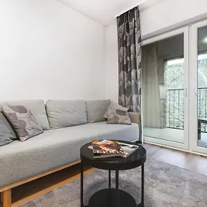 Komfort Z Balkonem W Centrum Apartament